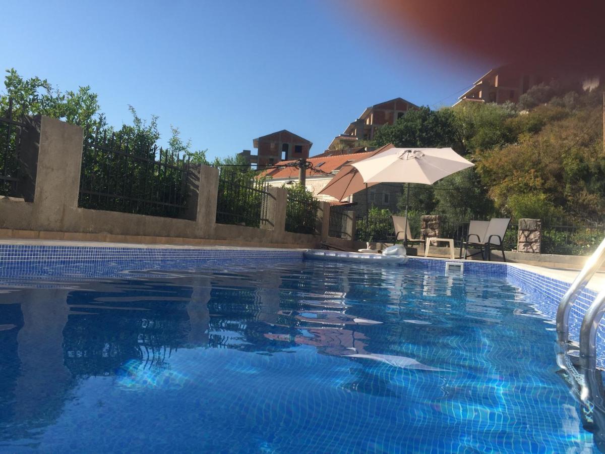 Kamenari New Summer Holiday 外观 照片