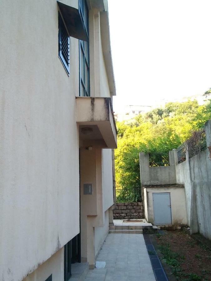 Kamenari New Summer Holiday 外观 照片